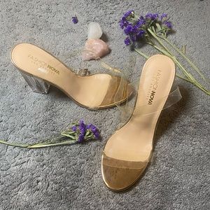 clear & champagne heels from Fashion Nova🌸